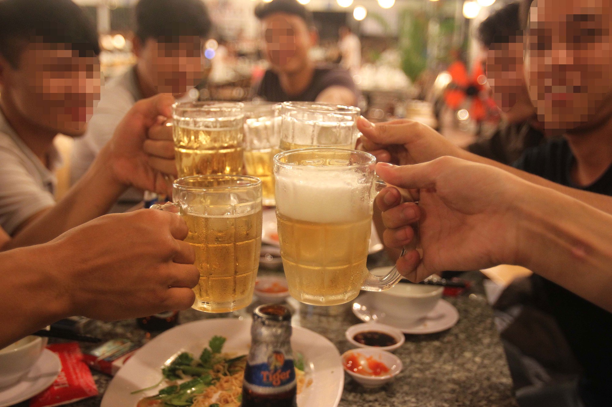 Hệ lụy từ "cường quốc" rượu bia