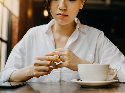 11 sự thật v&agrave; ngộ nhận về ngoại t&igrave;nh - Ảnh 1.