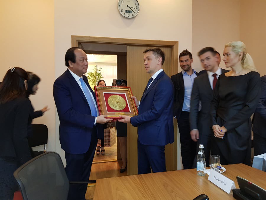 Nga sẽ hỗ trợ Việt Nam xây dựng chính phủ điện tử và an ninh mạng