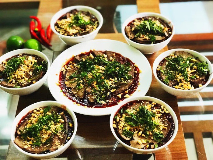 Độc đáo tiết canh từ củ dền ngon như thật lại an toàn