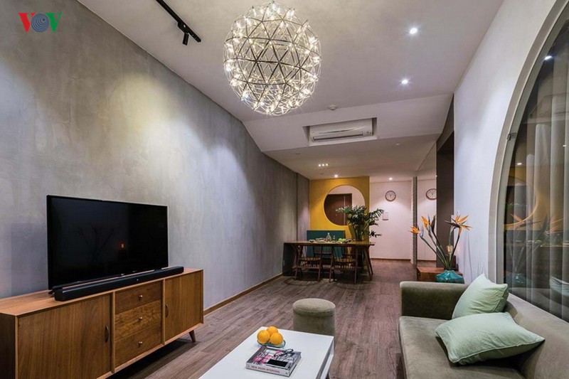 Căn hộ hiện đại với những đường n&eacute;t c&aacute; t&iacute;nh - Ảnh 5.