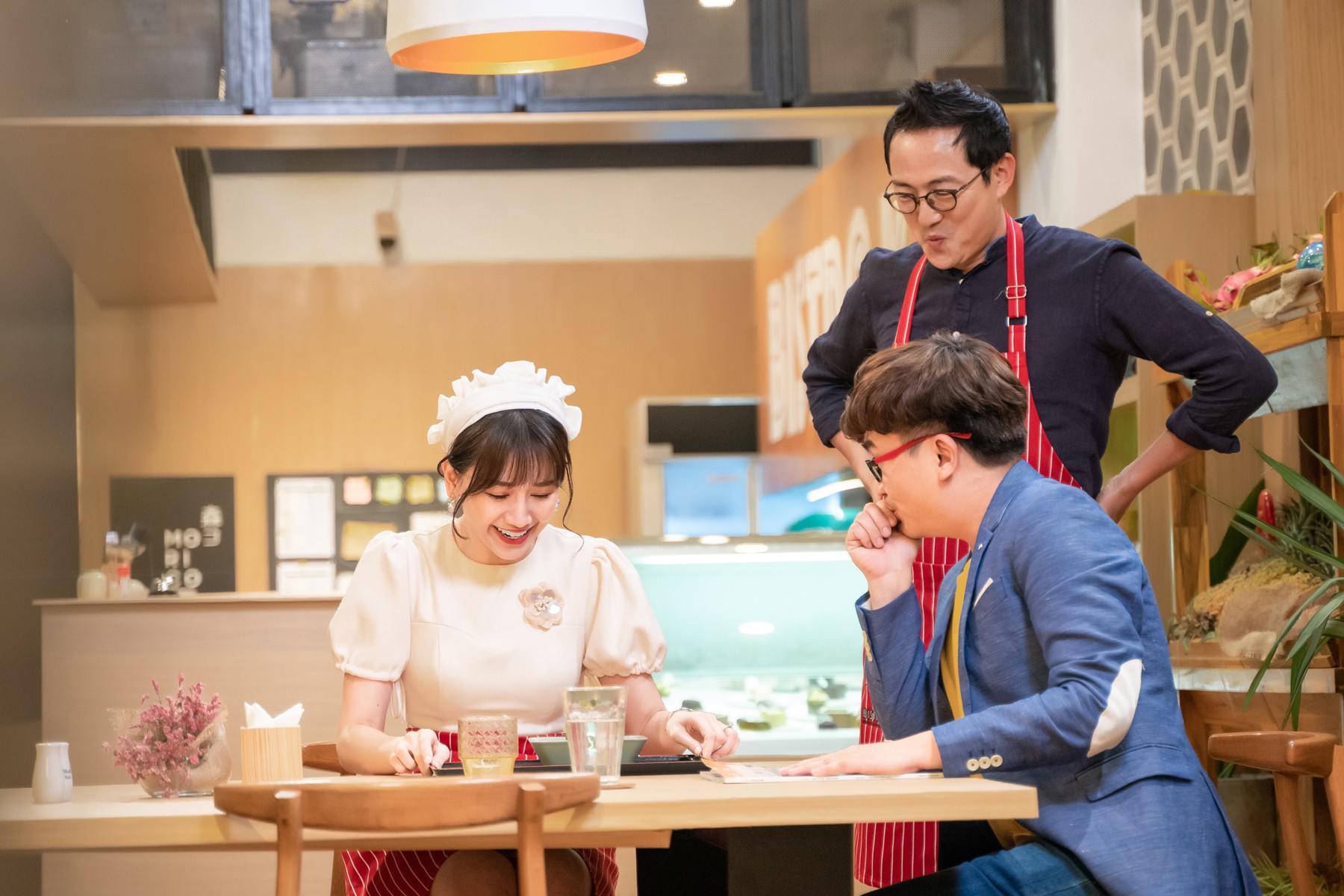 Phở, nem r&aacute;n lại l&ecirc;n truyền h&igrave;nh H&agrave;n Quốc - Ảnh 2.