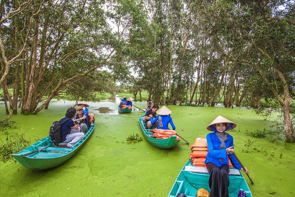 Miền T&acirc;y đẹp ng&uacute;t ng&agrave;n m&ugrave;a nước nổi - Ảnh 2.
