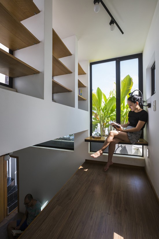 Nh&agrave; ống S&agrave;i G&ograve;n &ldquo;kiểu dọc&rdquo; tr&ecirc;n mảnh đất 18 m2 - Ảnh 12.