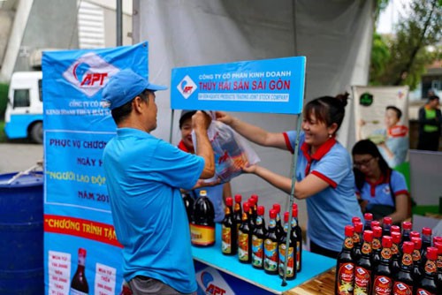 Hơn 1.000 công nhân dự Ngày hội người lao động SATRA