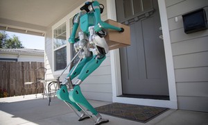 Ford phát triển mẫu robot hai chân giao hàng tự động