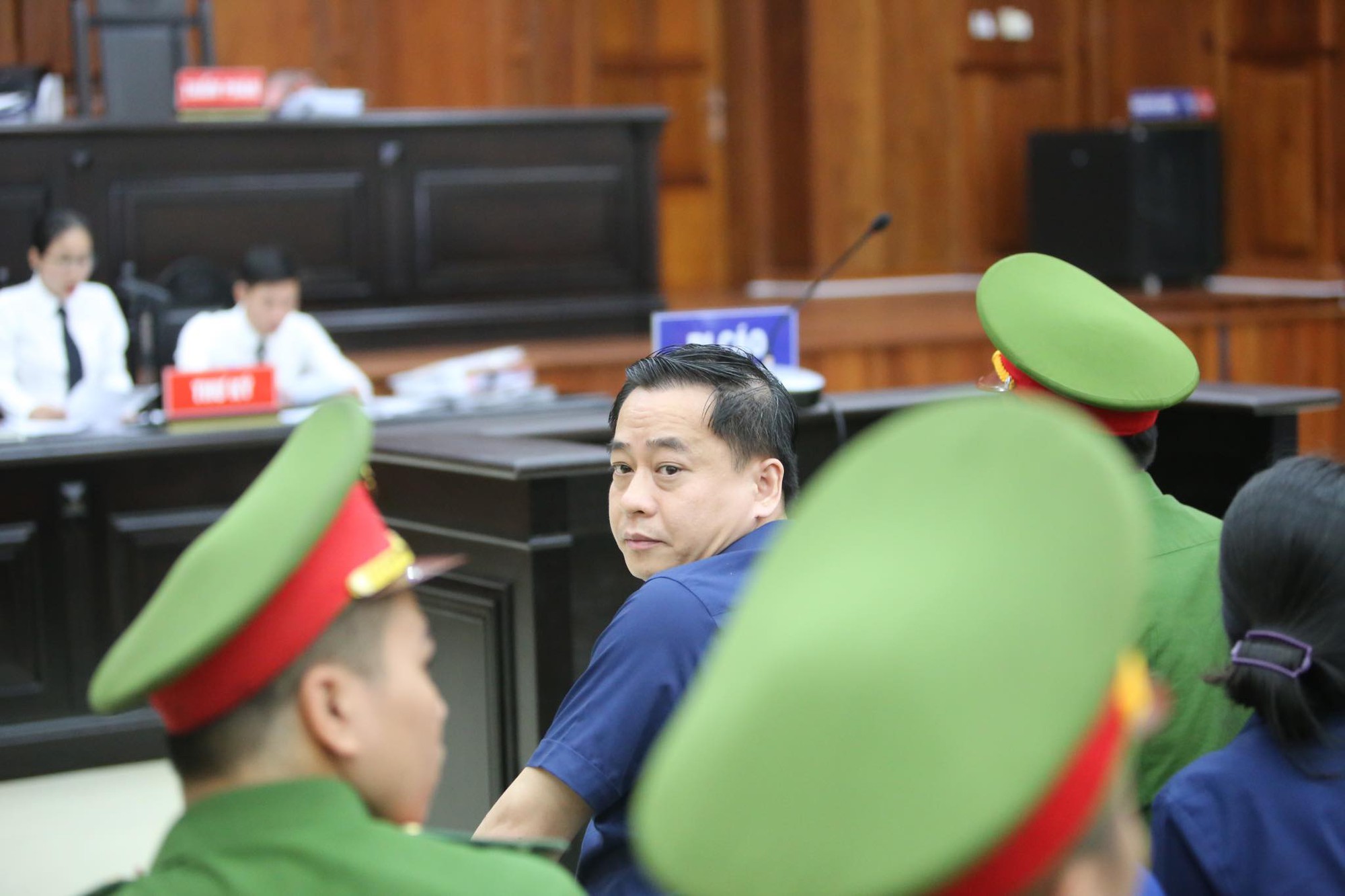 Tòa nhắc lại Vũ "nhôm" có hai quốc tịch