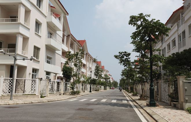 Thận trọng khi giao dịch để sở hữu chung cư - Ảnh 1.