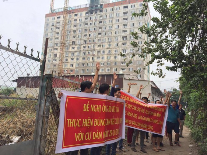 Thận trọng khi giao dịch để sở hữu chung cư - Ảnh 2.