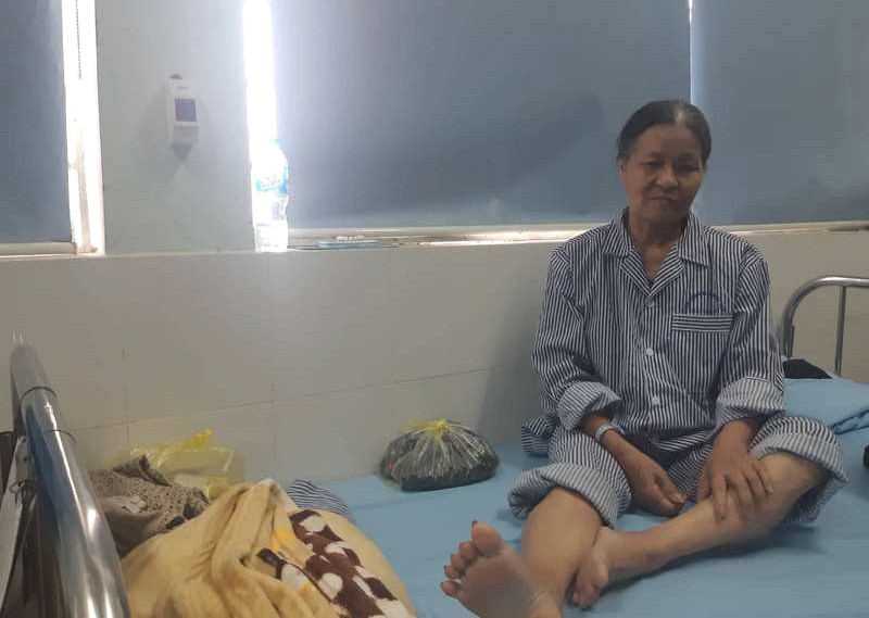 Điều tra vụ Phó chủ tịch UBND phường bị tố hành hung gẫy chân 1 phụ nữ - Ảnh 1.