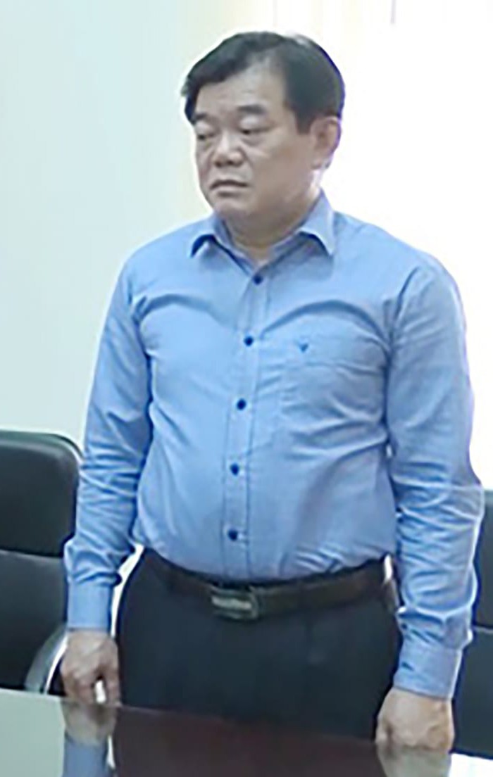 Ban Bí thư cách tất cả các chức vụ Đảng của giám đốc Sở GD-ĐT Sơn La - Ảnh 1.