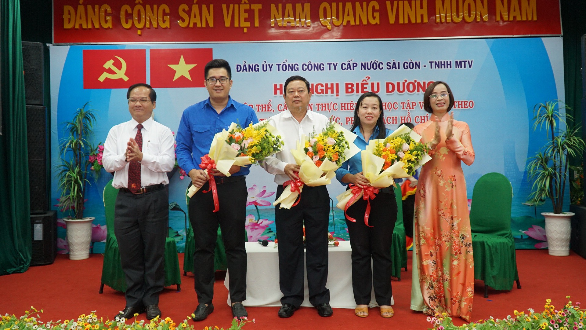 SAWACO: Tuyên dương điển hình học tập và làm theo gương Bác Hồ