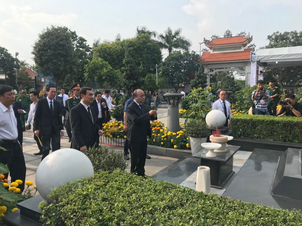 Nguy&ecirc;n Chủ tịch nước L&ecirc; Đức Anh đ&atilde; về nơi an nghỉ - Ảnh 9.