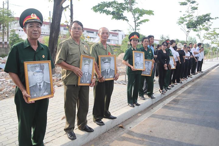 Nguy&ecirc;n Chủ tịch nước L&ecirc; Đức Anh đ&atilde; về nơi an nghỉ - Ảnh 12.