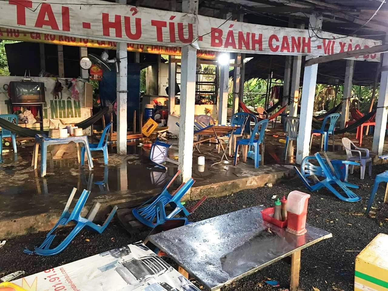 Vụ đập phá quán bị tố “chặt chém”: Chuyển hồ sơ cho công an huyện