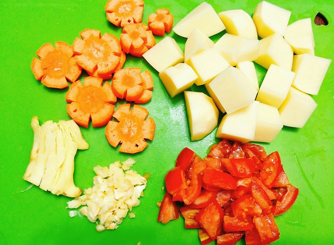 Nấu b&ograve; sốt vang thơm ngon đậm đ&agrave; hương vị miền Bắc - Ảnh 3.