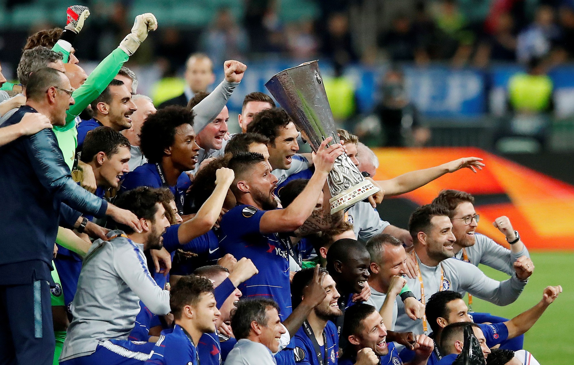 Arsenal đau đớn bởi m&agrave;n kịch x&agrave;o x&aacute;o nội bộ của Chelsea - Ảnh 4.
