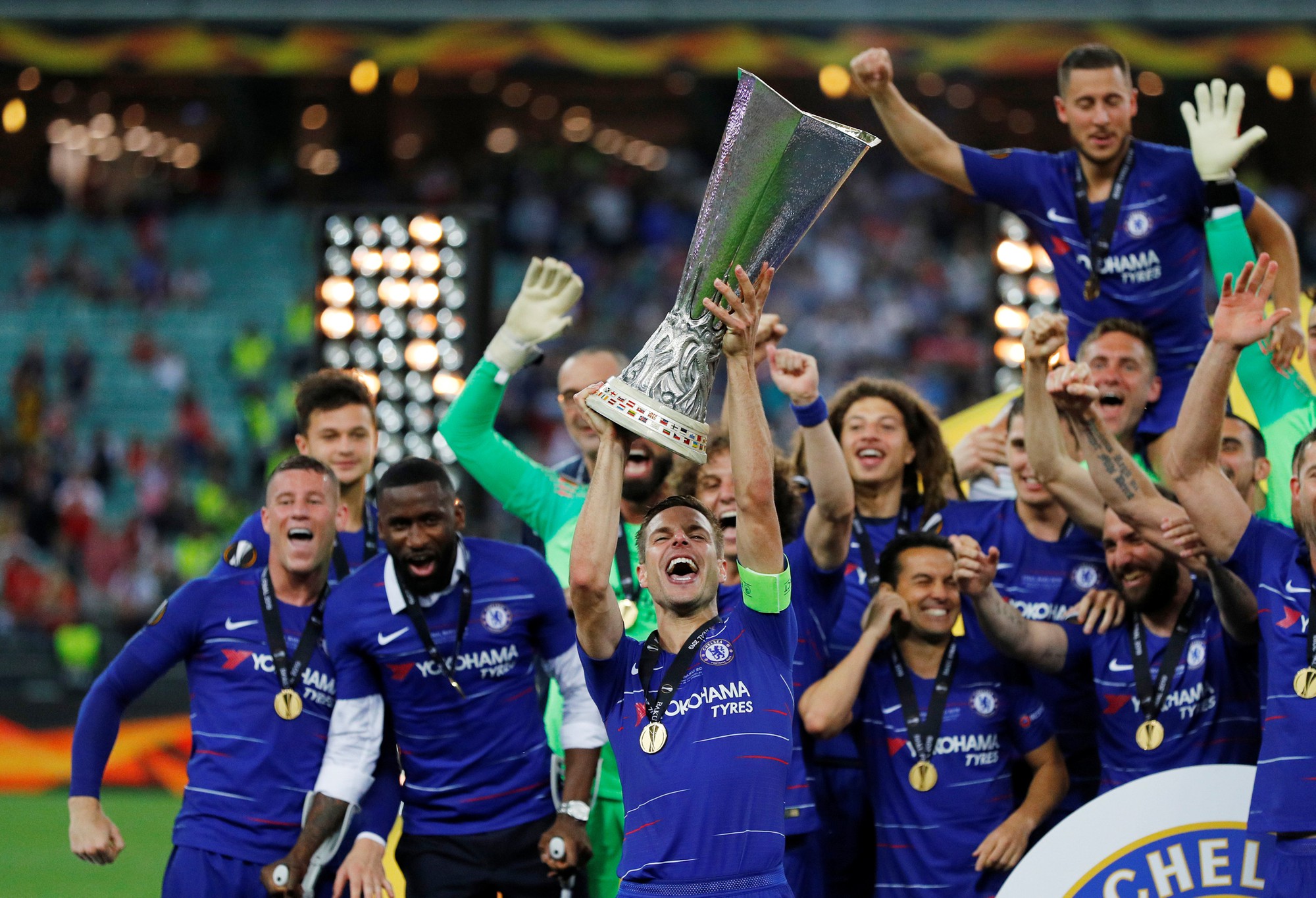 Arsenal "đau đớn" bởi màn kịch xào xáo nội bộ của Chelsea
