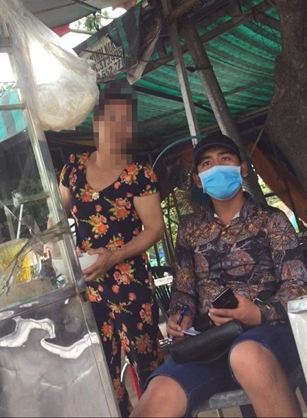 Thanh niên đánh người gần chốt CSGT: "Tức vì bị đòi kiểm tra túi xách"