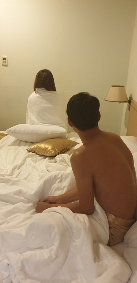Tiếp viên nhà hàng ở trung tâm TP HCM "mây mưa" với khách tới bến