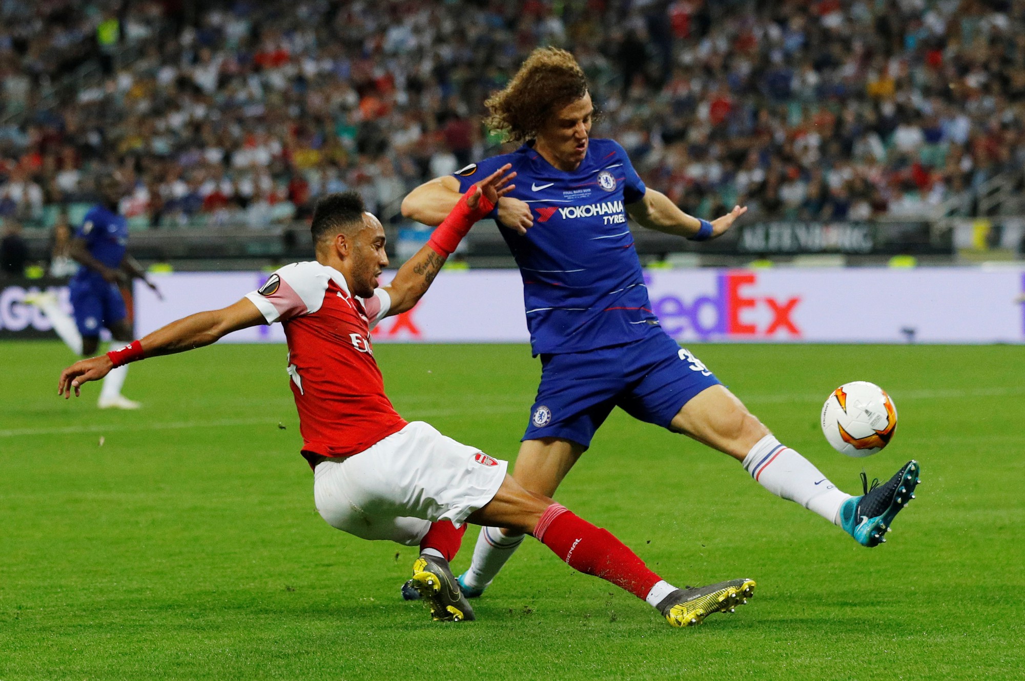 Ph&aacute;o tịt ng&ograve;i ở Baku, Chelsea đăng quang Europa League - Ảnh 2.
