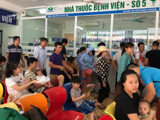 Hơn 80% người bệnh hài lòng khi đến bệnh viện - Ảnh 2.