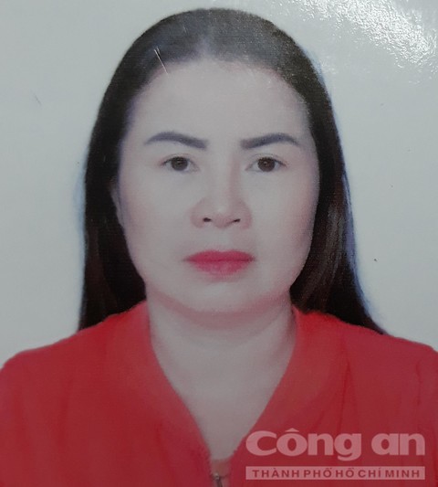 Người đ&agrave;n b&agrave; 42 tuổi chơi chi&ecirc;u g&acirc;y tan n&aacute;t 5 gia đ&igrave;nh đệ tử - Ảnh 1.