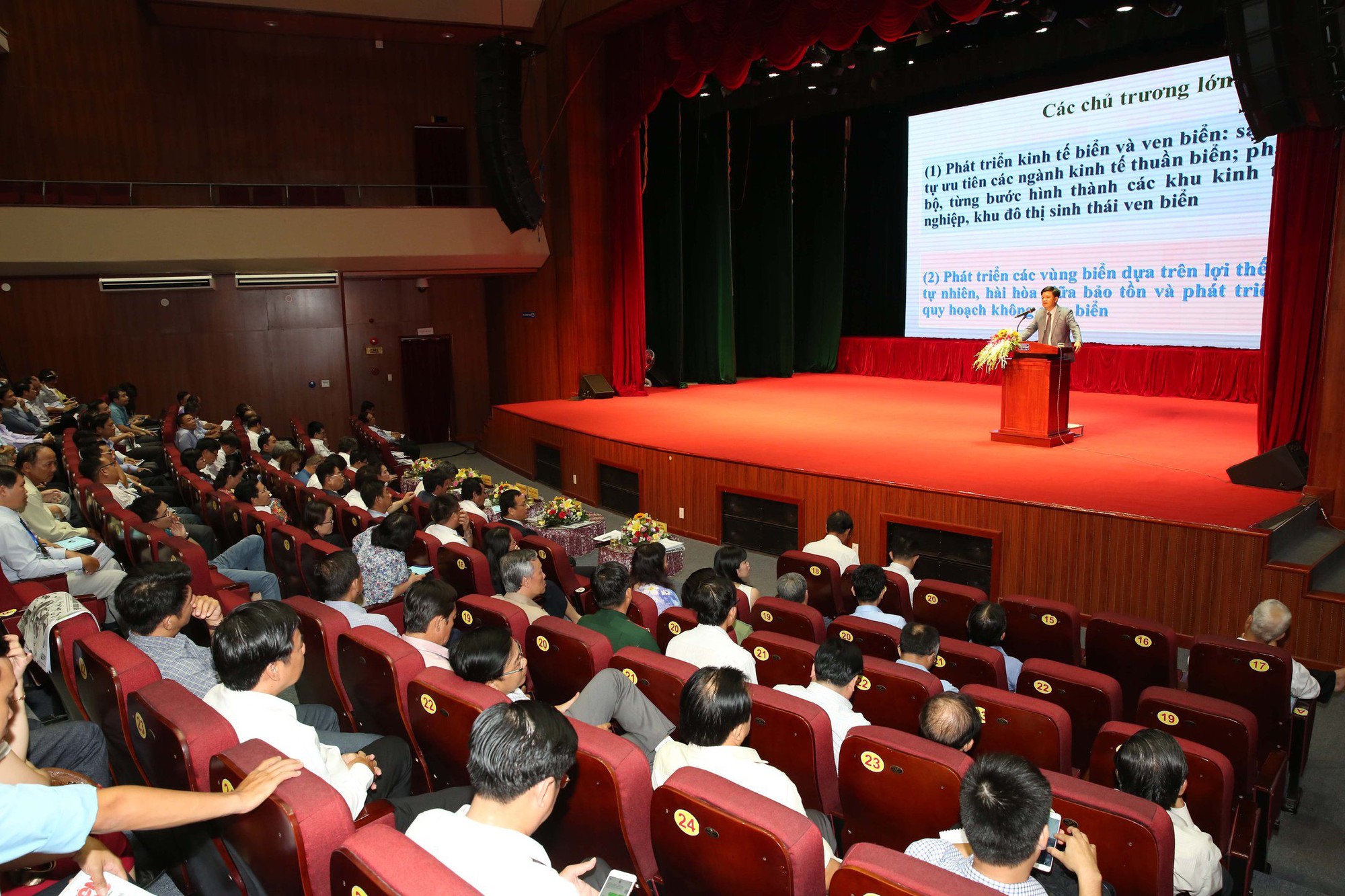 Việt Nam sẽ trở thành quốc gia biển mạnh, phát triển bền vững - Ảnh 3.