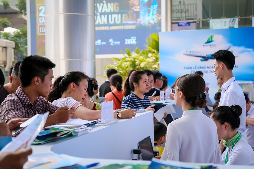 Sức h&uacute;t của v&eacute; hạng thương gia tại Bamboo Airways Tower 265 Cầu Giấy - Ảnh 6.