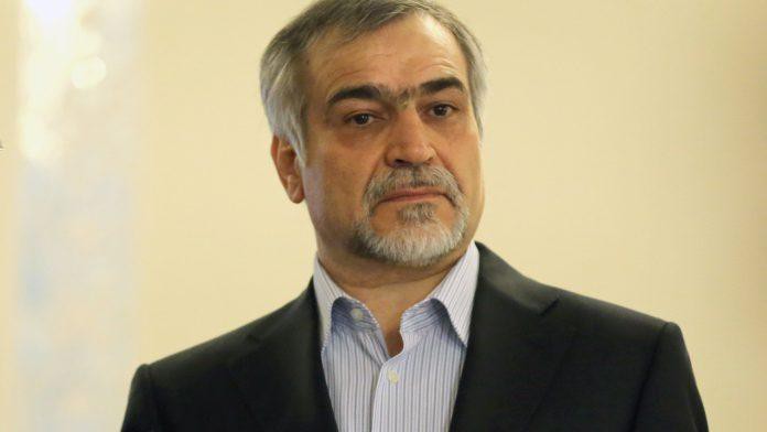 Em trai Tổng thống Iran bị kết án tù vì tham nhũng