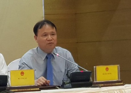 Thứ trưởng Bộ Công Thương: Giá điện, xăng khi chưa công bố là thông tin mật
