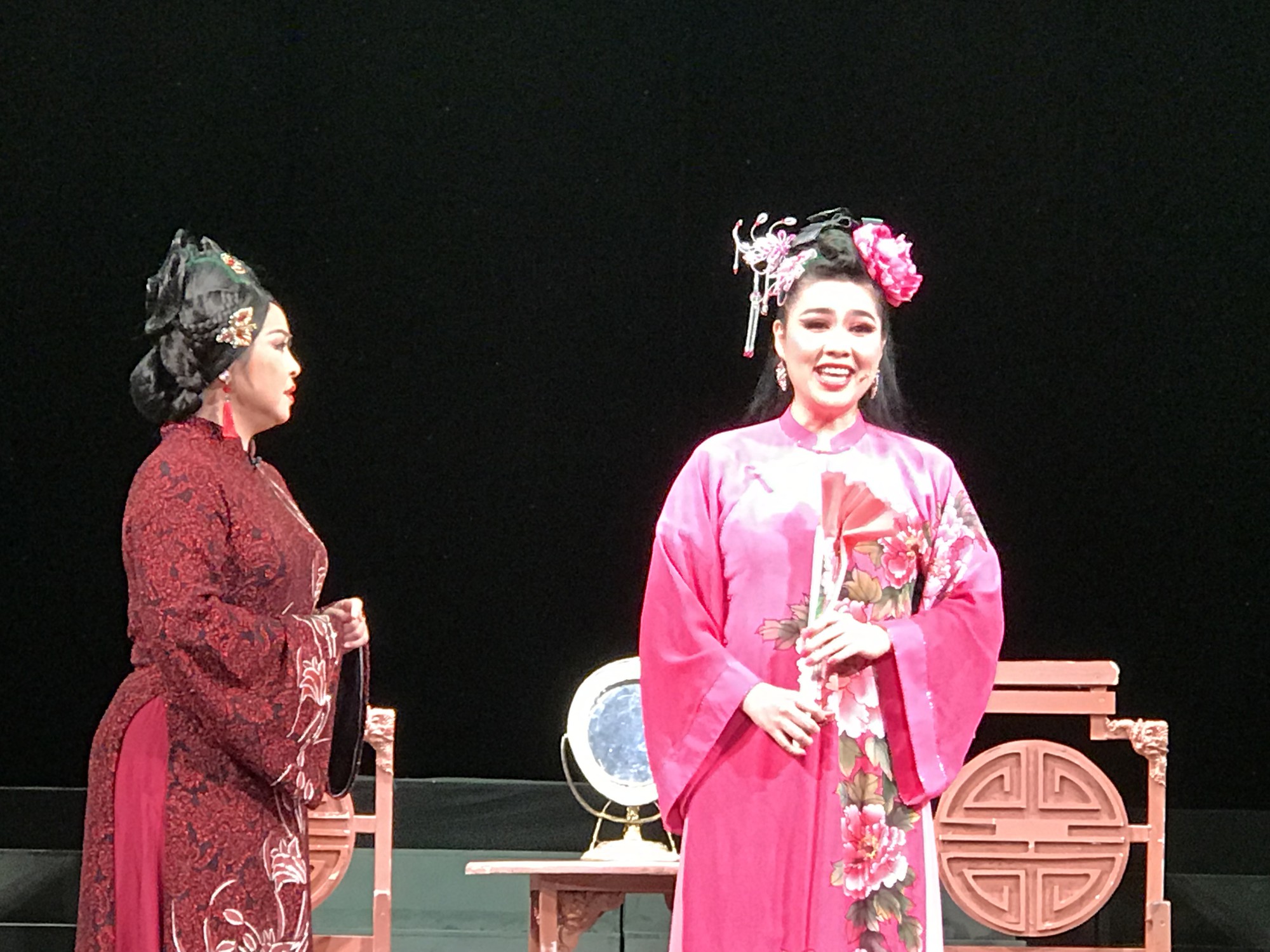 Trinh Trinh, Quế Trân, Lê Khánh khoác áo mới cho Tiên Nga - Ảnh 3.