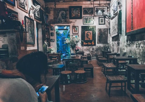 5 qu&aacute;n c&agrave; ph&ecirc; ho&agrave;i cổ như lạc về qu&aacute; khứ giữa l&ograve;ng H&agrave; Nội - Ảnh 20.