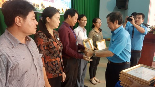 Hơn 2 tỉ đồng chăm lo cho đoàn viên, người lao động