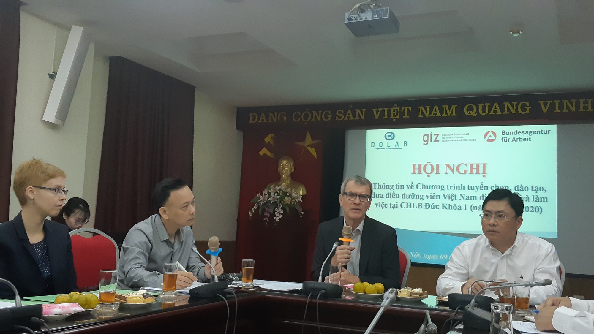 Tuyển 230 chỉ tiêu đi học điều dưỡng đa khoa tại Đức với lương học việc 27-34 triệu đồng/tháng