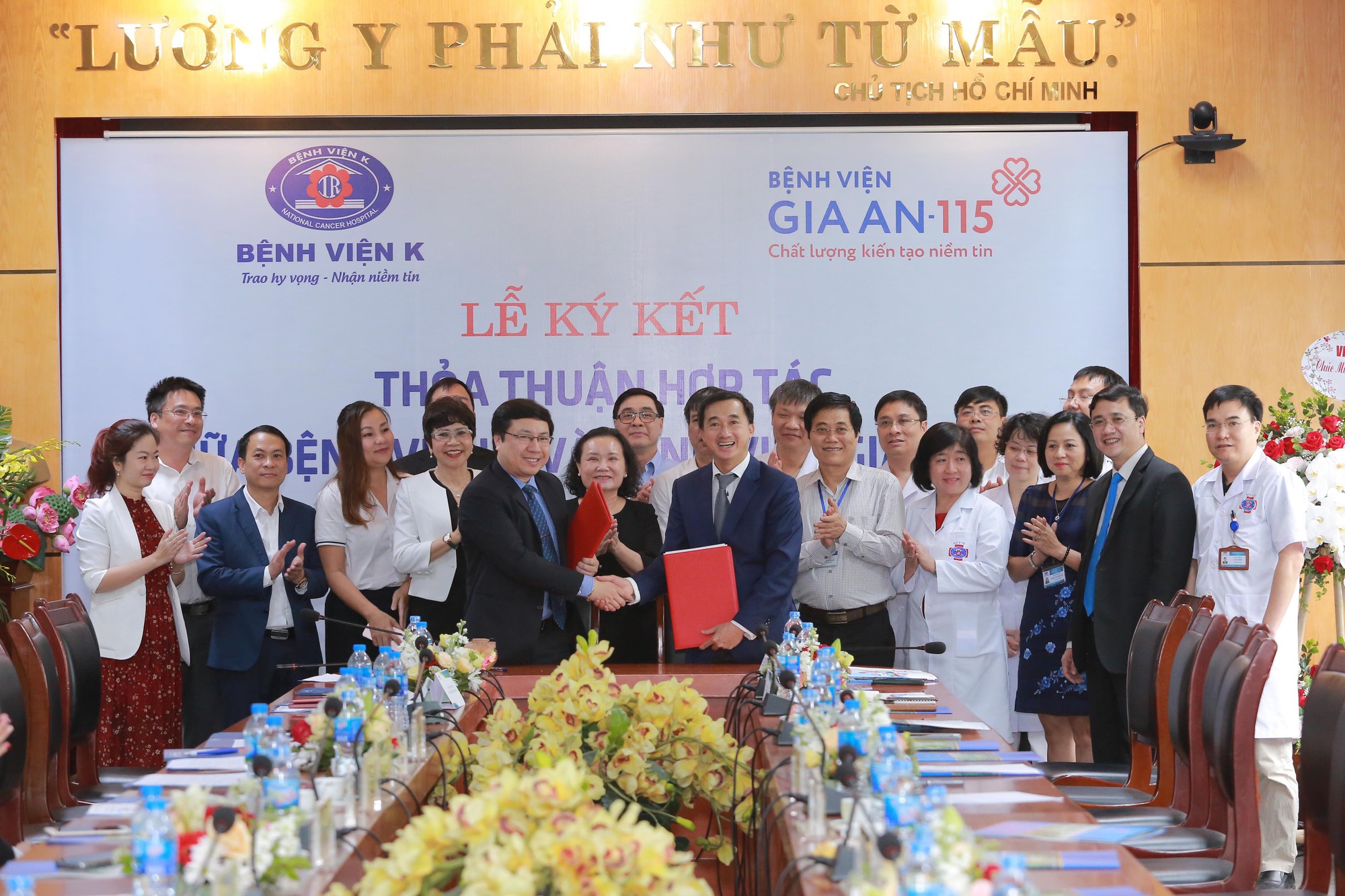 Lễ k&yacute; kết thỏa thuận hợp t&aacute;c giữa bệnh viện Gia An 115 v&agrave; bệnh viện K - Ảnh 1.