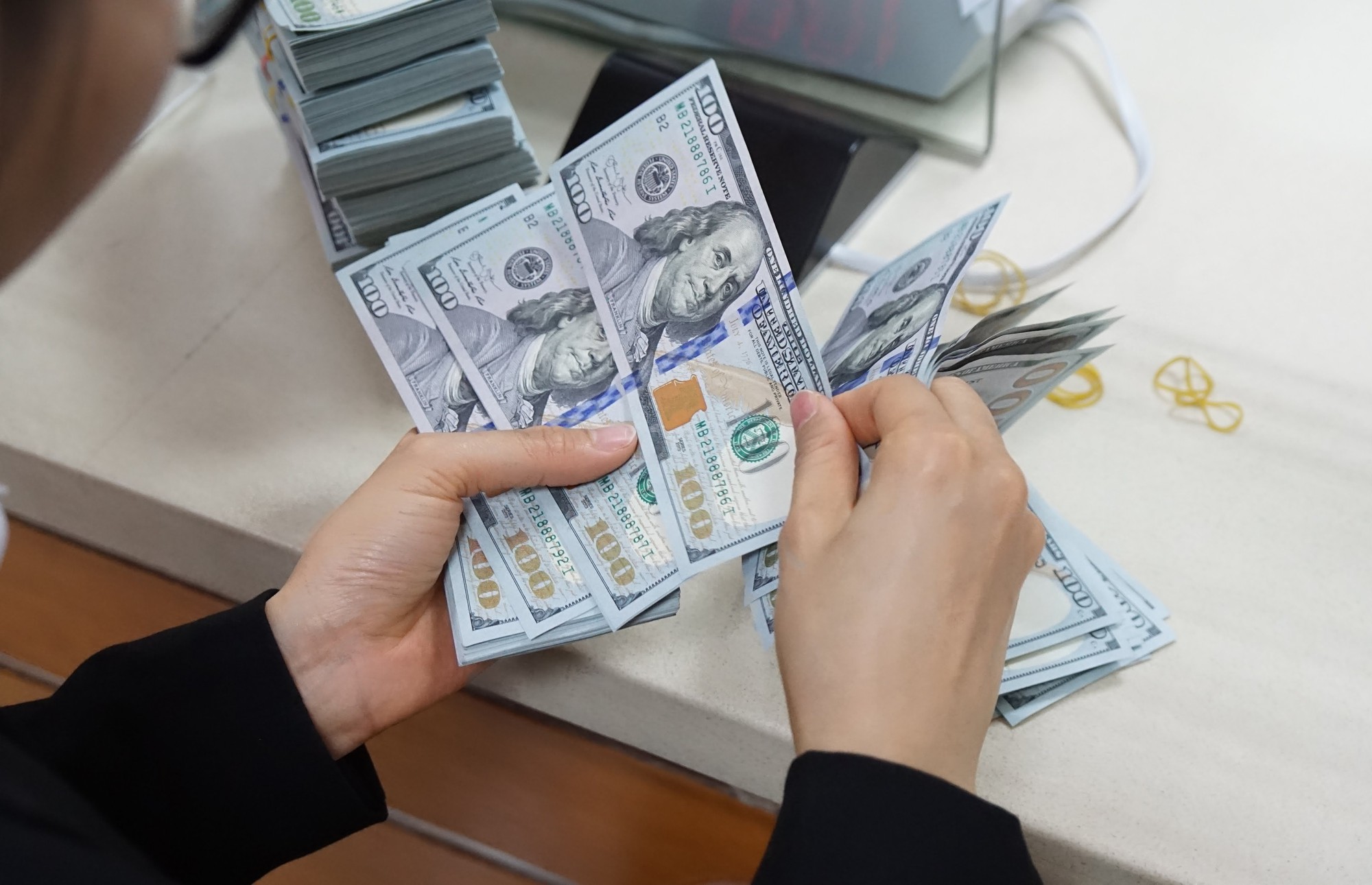 Ngân hàng Nhà nước lý giải việc giá USD đột ngột tăng mạnh