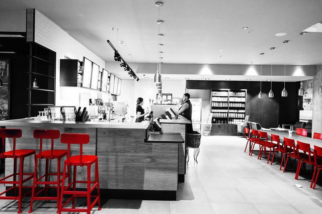 9 thủ thuật t&acirc;m l&yacute; Starbucks &aacute;p dụng để thao t&uacute;ng kh&aacute;ch h&agrave;ng - Ảnh 1.