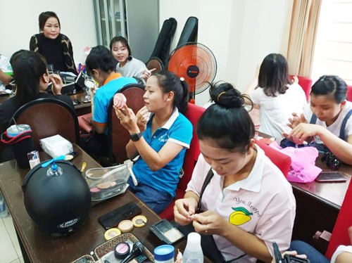 Trao 3 giải nhất hội thi Nét đẹp người lao động