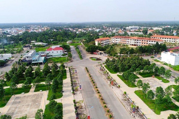 Thị trường BĐS Long An thu h&uacute;t d&ograve;ng tiền nh&agrave; đầu tư - Ảnh 1.