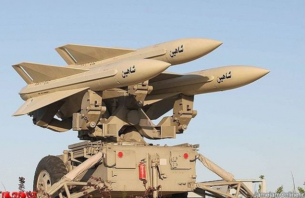 Iran trình làng tên lửa tự sản xuất