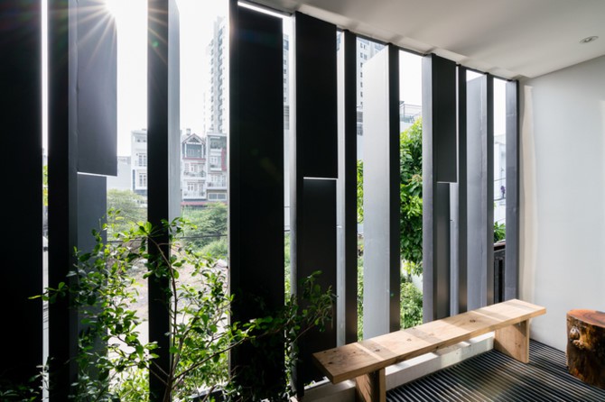 Bể bơi trong nhà ống Sài Gòn chỉ rộng 70m2 - Ảnh 8.