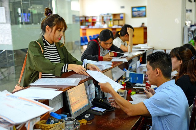 Quá độ tuổi lao động có phải đóng BHXH bắt buộc?