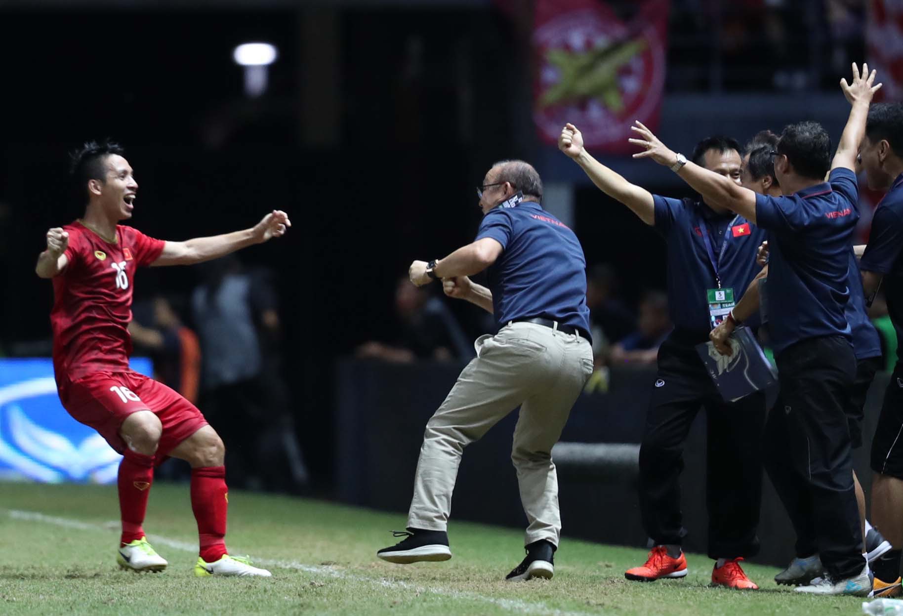 Kết quả bốc thăm World Cup 2022: Người hâm mộ Đông Nam Á "phát cuồng"!