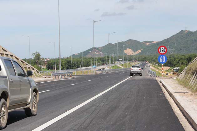 Dự án đường cao tốc Bắc - Nam: Hợp sức để cùng làm