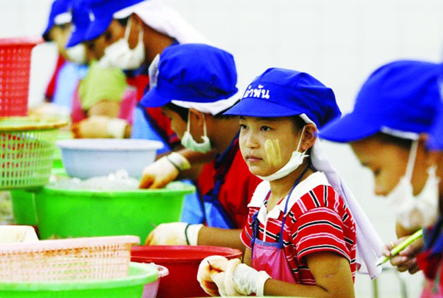 Ph&aacute;t động thi viết về ph&ograve;ng ngừa lao động trẻ em - Ảnh 1.