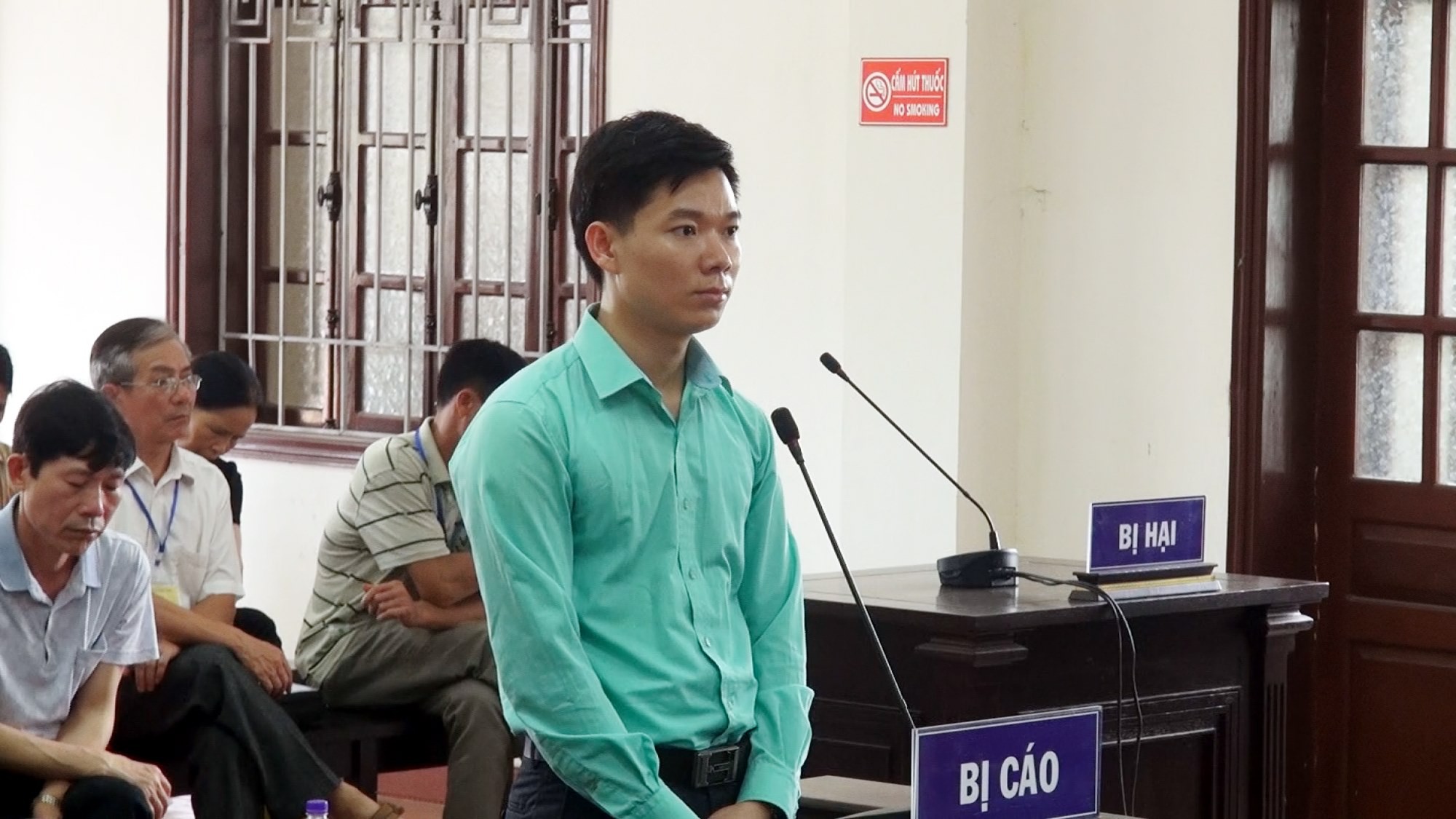 Hoàng Công Lương xin hưởng án treo để được cống hiến bằng khám chữa bệnh
