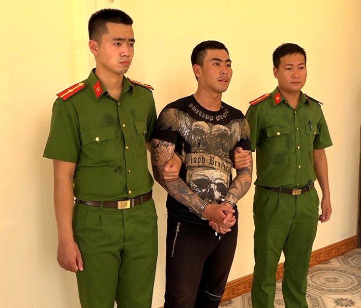 Bắt đối tượng "xã hội đen" chuyên đòi nợ thuê