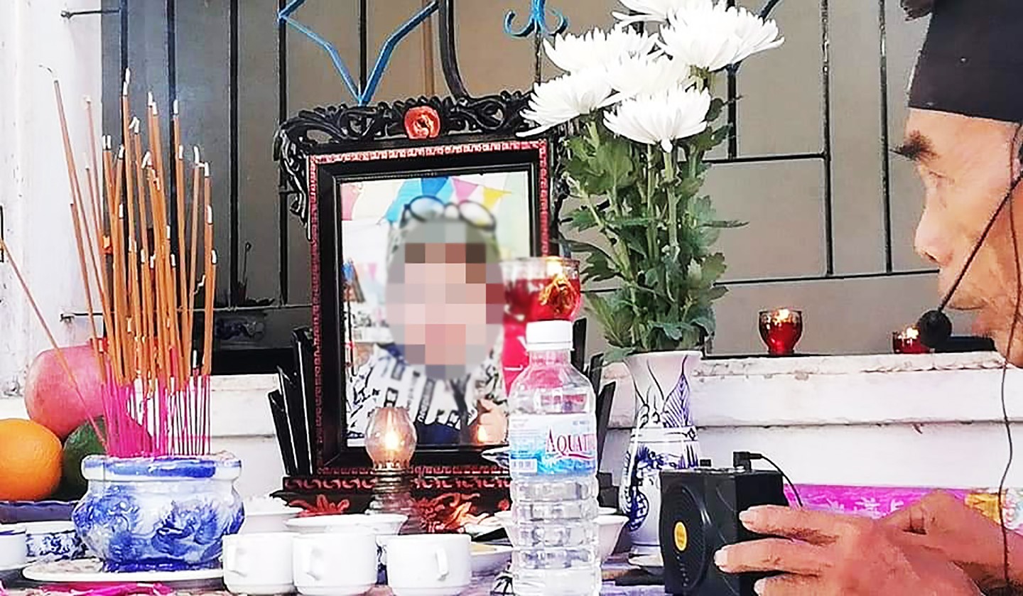 Bé 15 tháng tuổi tử vong bất thường sau khi gửi tại nhà trẻ tự phát - Ảnh 1.