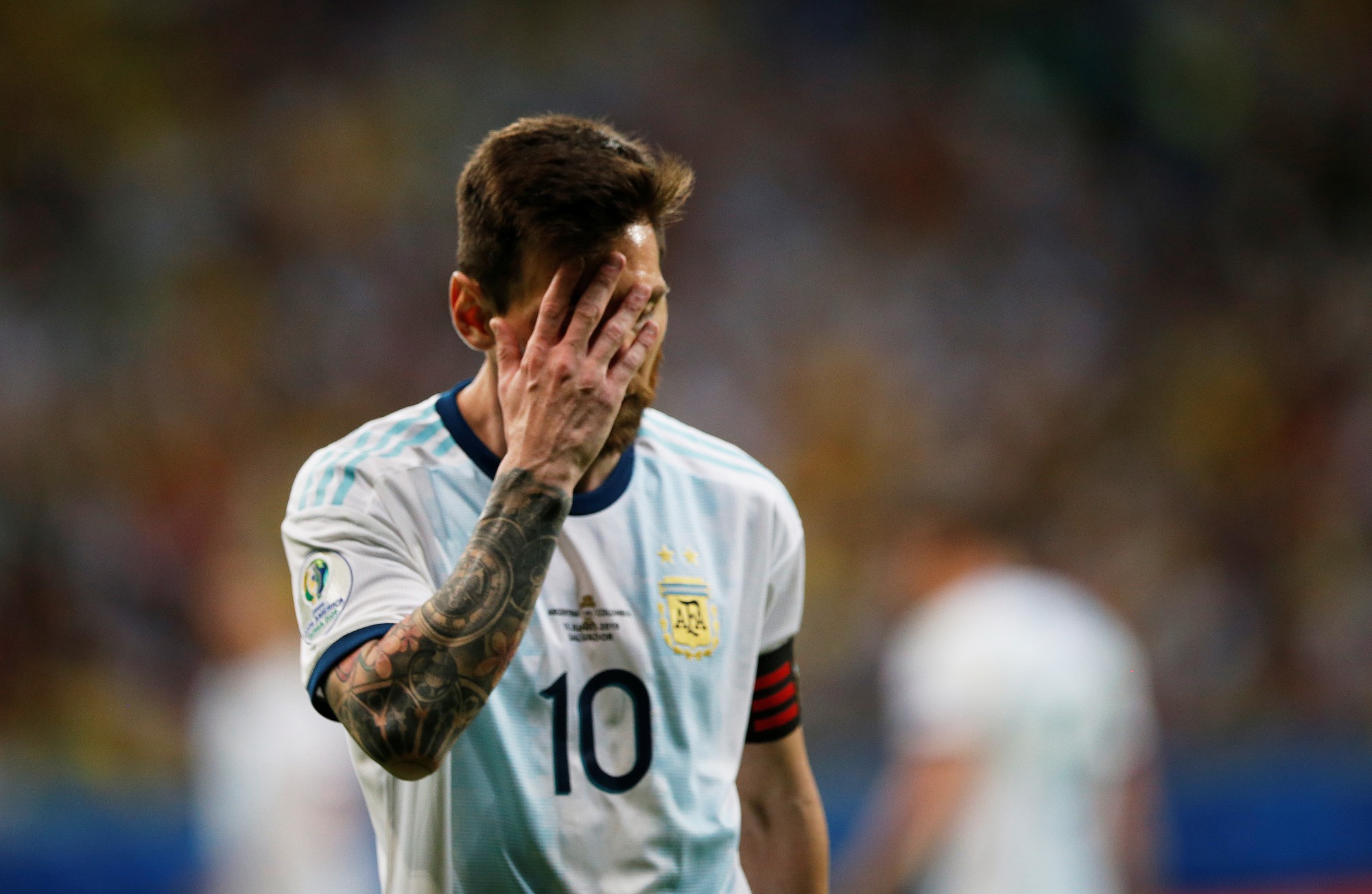Dân mạng tức giận châm biếm thất bại của Messi